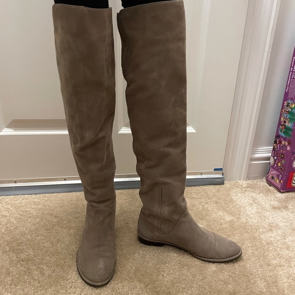 Stuart Weitzman tall boots - Picture 2 of 9